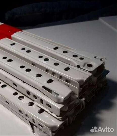 Мебельная фурнитура новая