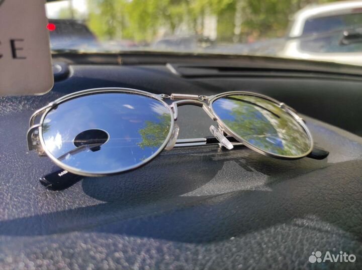 Солнцезащитные очки мужские