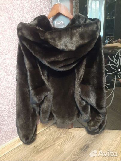 Шуба норковая с капюшоном 48 50