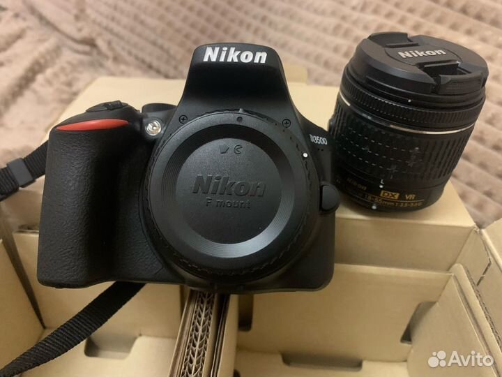Зеркальный фотоаппарат nikon
