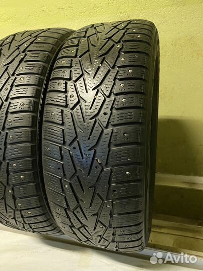 Nokian Tyres Hakkapeliitta 7 215/65 R16 102T