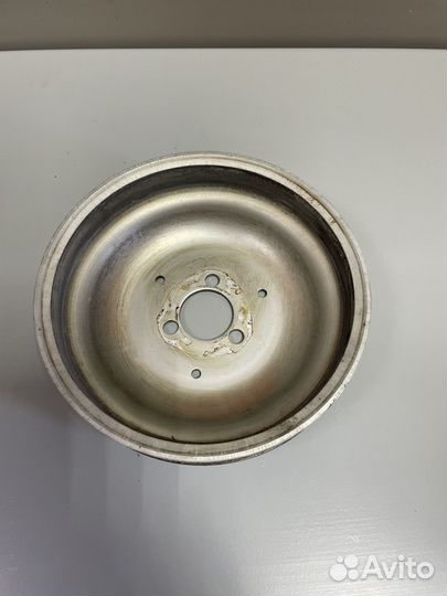 Шкив помпы Ауди А4 Б8 А5 8Т А6 С7 А7