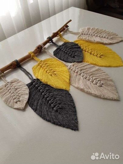 Настенное панно макраме листья