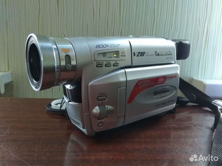 Видеокамера Panasonic NV-VZ18