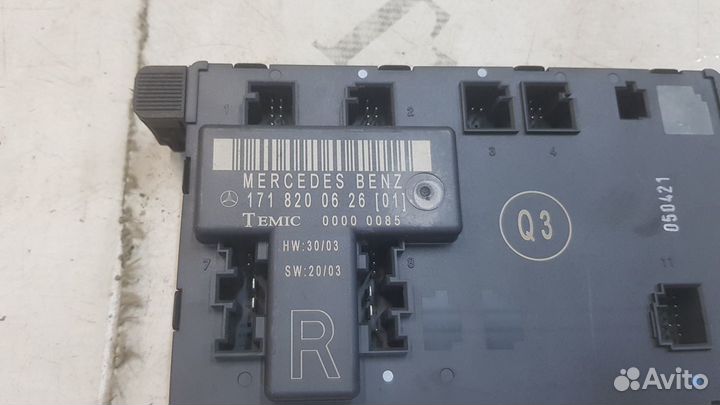 Блок управления справа Mercedes SLK-Class R171