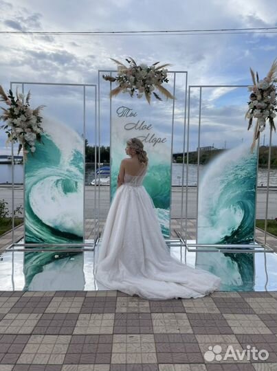 Шикарное свадебное платье в идеальном состоянии