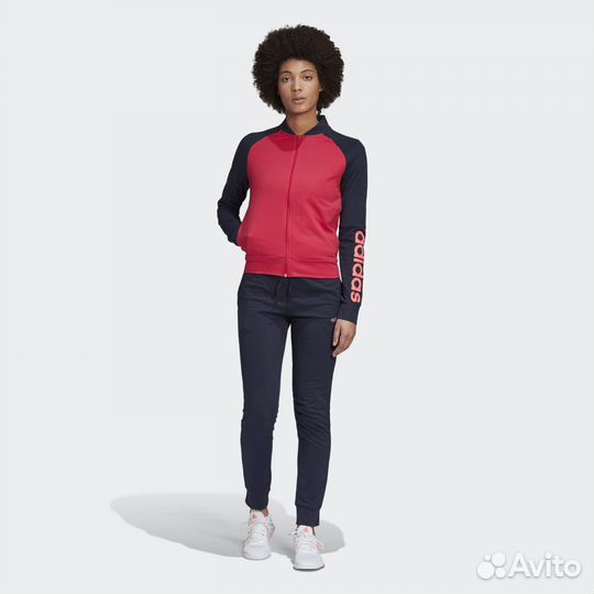 Спортивный костюм adidas GD4411