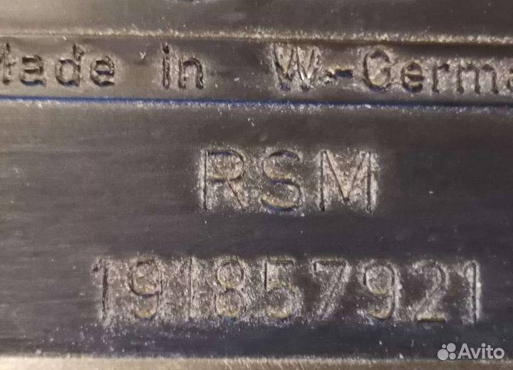 Под рулевая полка на Гольф 2