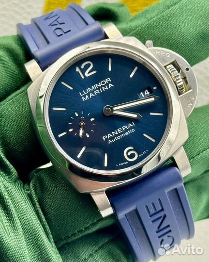 Наручные часы Panerai Luminor Marina 42mm