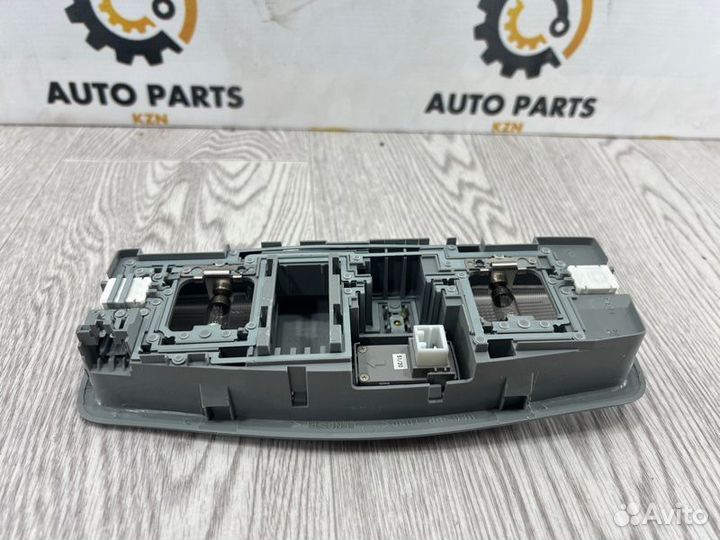 Плафон подсветки салона Mitsubishi Asx 2.0 4B11