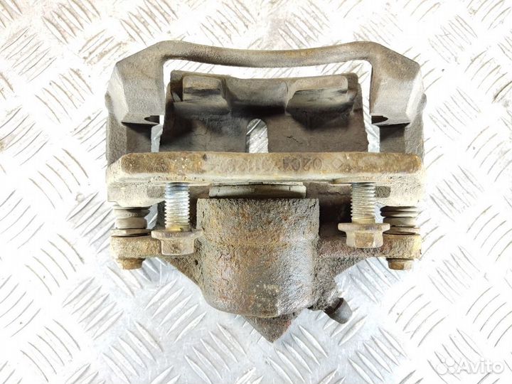 Суппорт передний левый Ford Mondeo 2000-2007