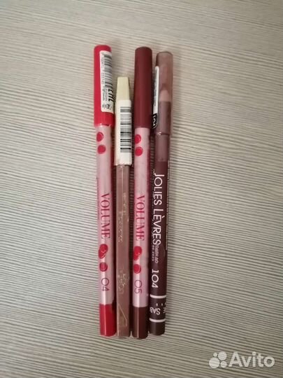 Карандаши, тушь для бровей и ресниц, лайнер