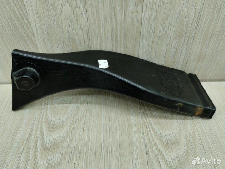 Воздуховод салона левый Renault Kaptur