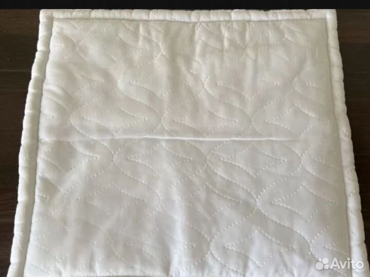 Подушки для кровати