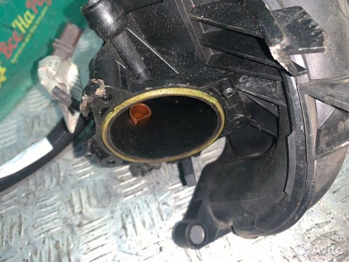 Впускной коллектор Peugeot 308