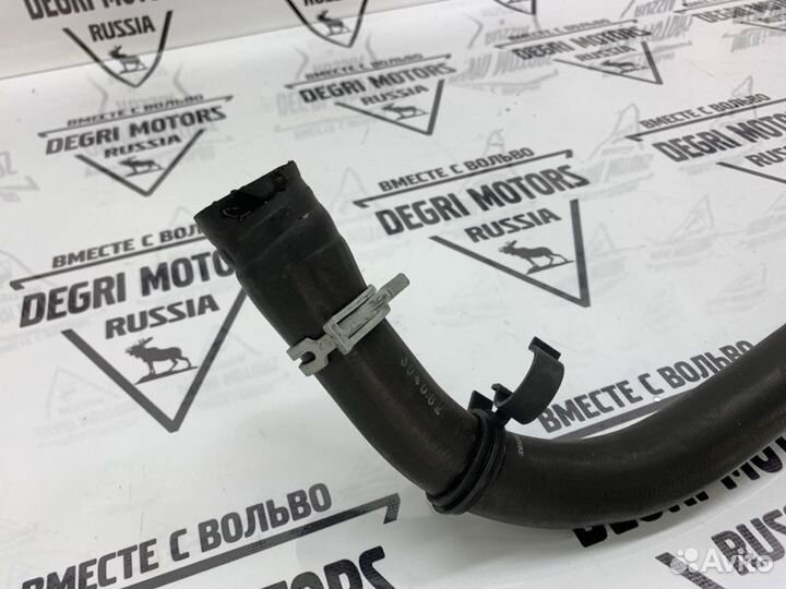 Шланг радиатора 1.6T верхний Volvo S60 S80 2008