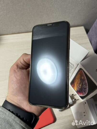 iPhone Xs, 64 ГБ