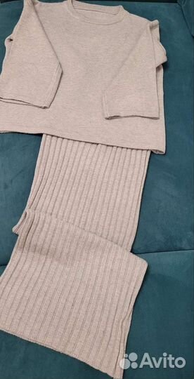 Комплект трикотажное платье и свитер / кофта