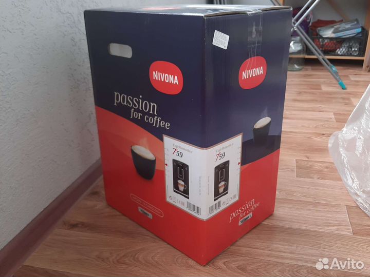 Кофемашина nivona 759
