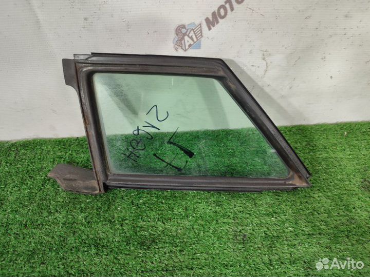 Стекло переднее левое Suzuki Cervo HG21S K6A 2007