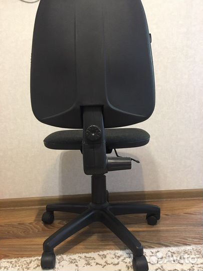 Компьютерное кресло