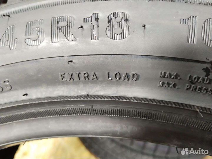 Triangle PL02 245/45 R18 100V