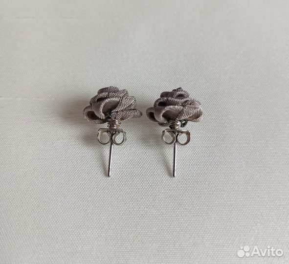 Сережки гвоздики