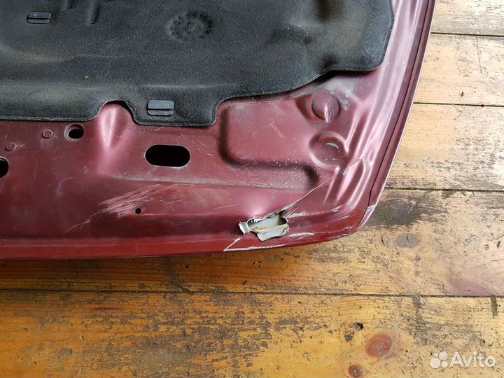 Капот Volvo C30 (2007)