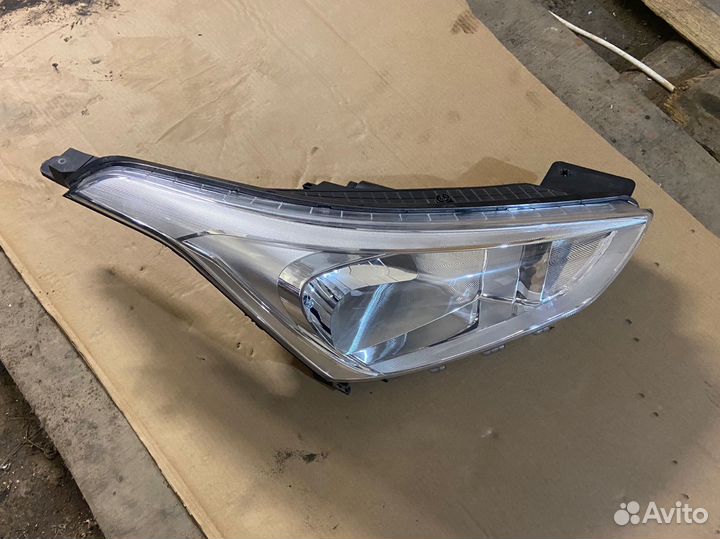 Фара Hyundai creta 2016-2021