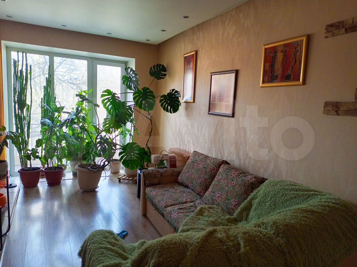 2-к. квартира, 50 м², 4/5 эт.