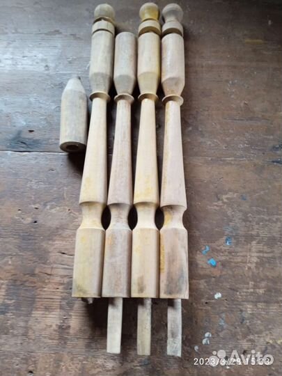 Резные стойки