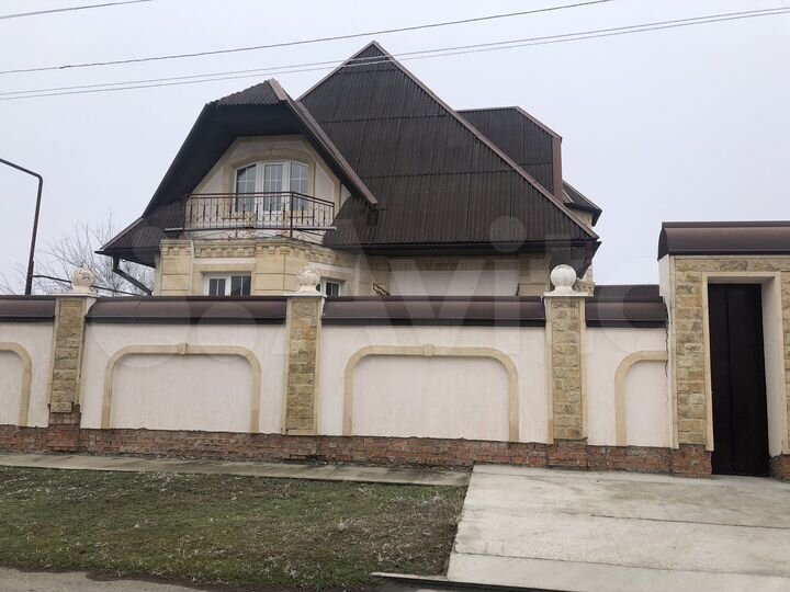 Дом 10 м² на участке 8,5 сот.