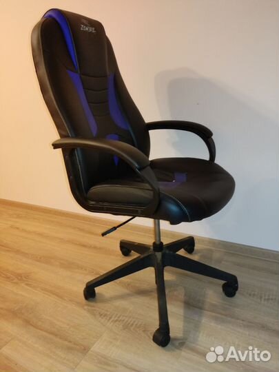 Компьютерное кресло