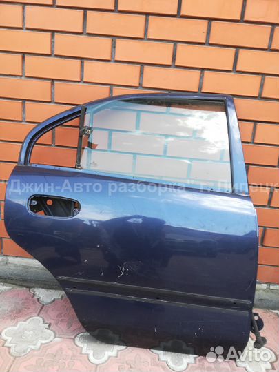Дверь задняя правая carizma хетчбек рестайл