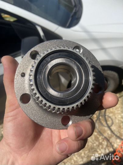 Ступица задняя volkswagen polo