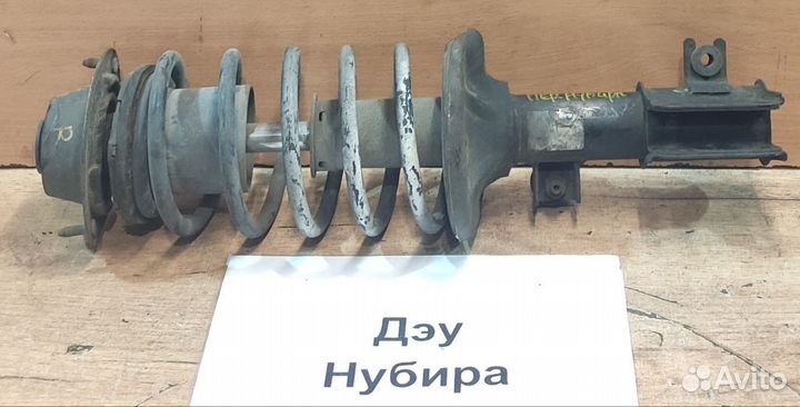 Стойка передняя Rh Daewoo Nubira, 1999г