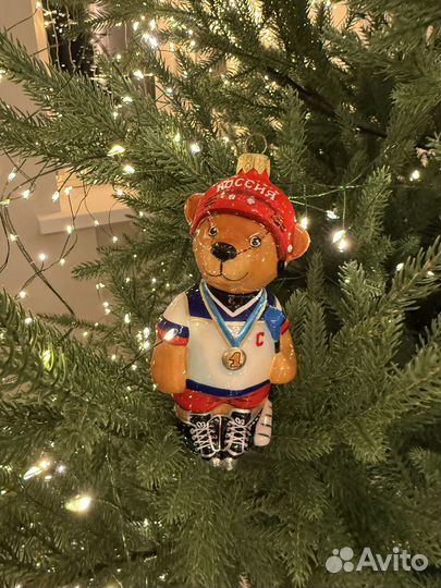 Елочная игрушка Мишка Хоккеист Ариель