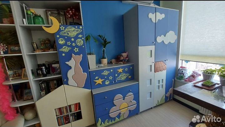 Мебель в детскую комнату