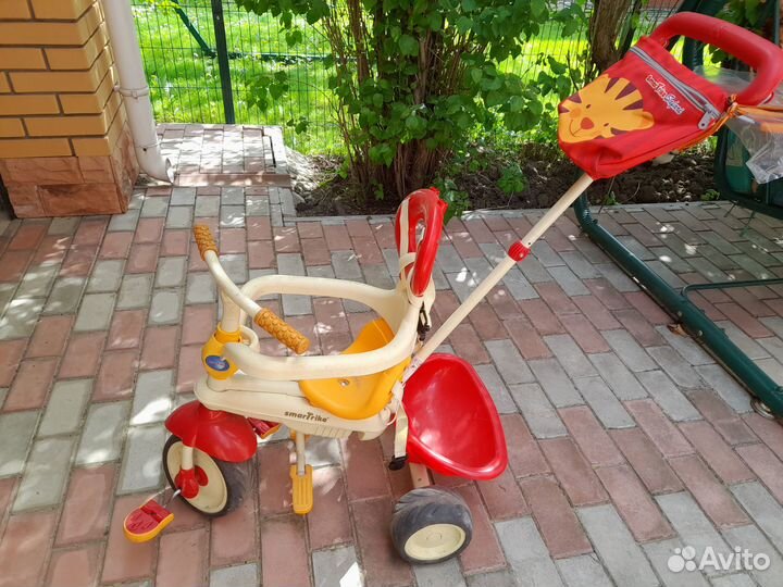 Детский трехколесный велосипед