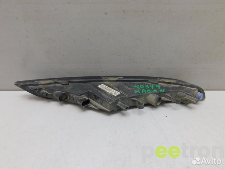 Б/У Б/У Ходовой огонь правый (дхо) б/у LED. Неб