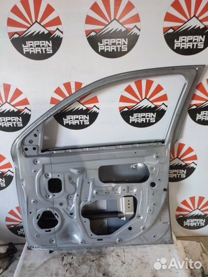 Дверь передняя правая Mitsubishi Outlander