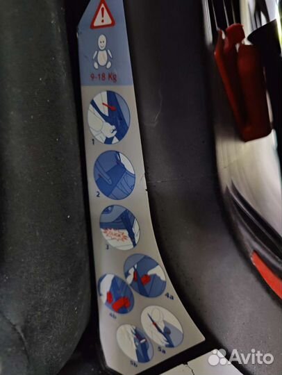 Детское автокресло Chicco 9-18kg Isofix