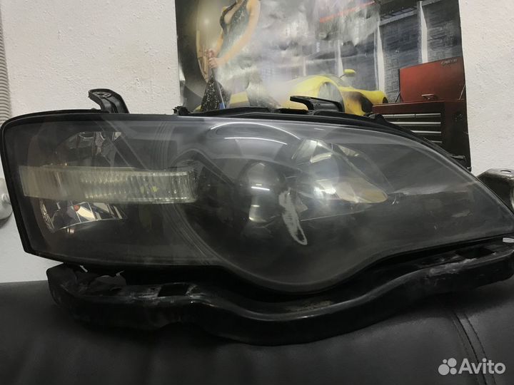 Фары Subaru Legacy
