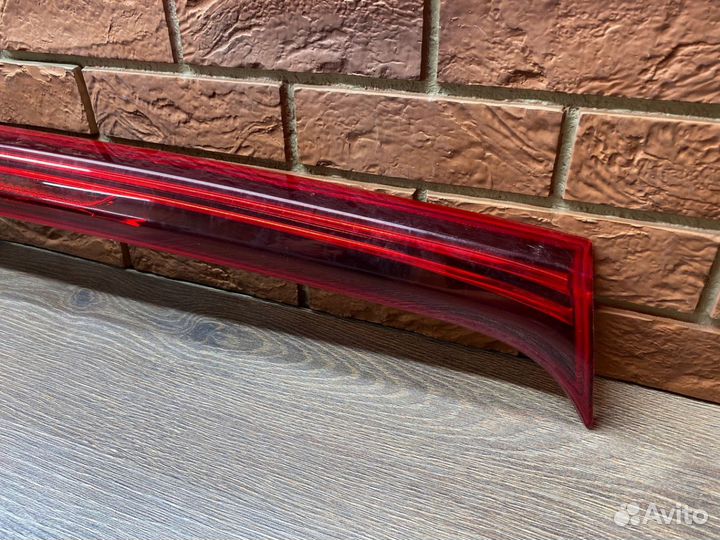 Фонарь задний центральный Kia Soul 2019+