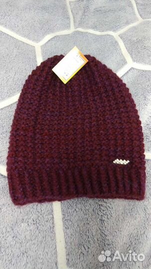 Шапка новая