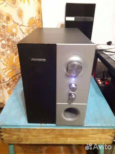 Колонки для компьютера microlab с сафбуфером 2.1