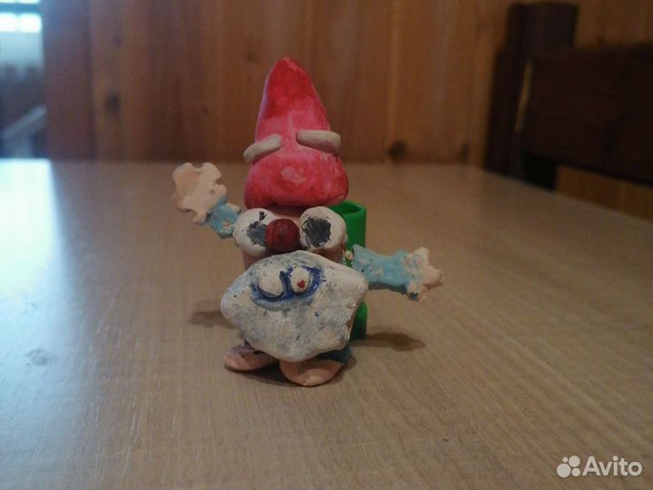 Слеплю фигурку из лёгкого пластелина