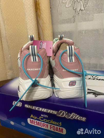 Кроссовки skechers женские