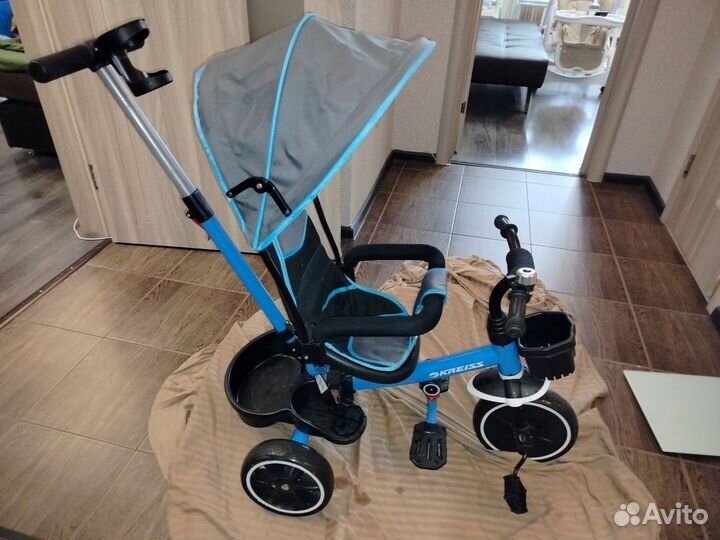 Велосипед с родительской ручкой