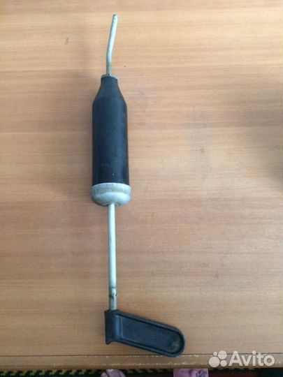 Шприц автомобильный